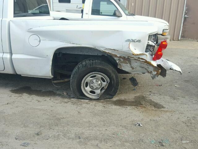 1D7RW2BP0BS673766 - 2011 DODGE DAKOTA WHITE photo 9