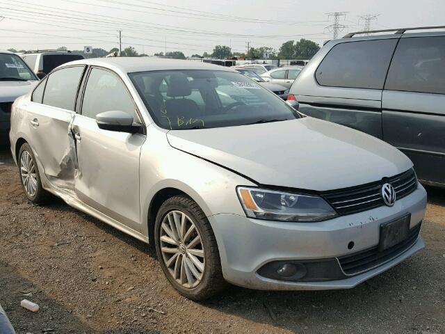 3VWLX7AJ0BM331621 - 2011 VOLKSWAGEN JETTA SEL WHITE photo 1