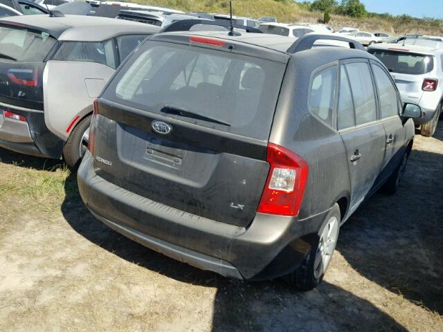 KNAFG528897248732 - 2009 KIA RONDO BROWN photo 4