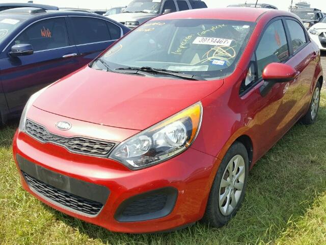 KNADM5A34D6226277 - 2013 KIA RIO LX RED photo 2