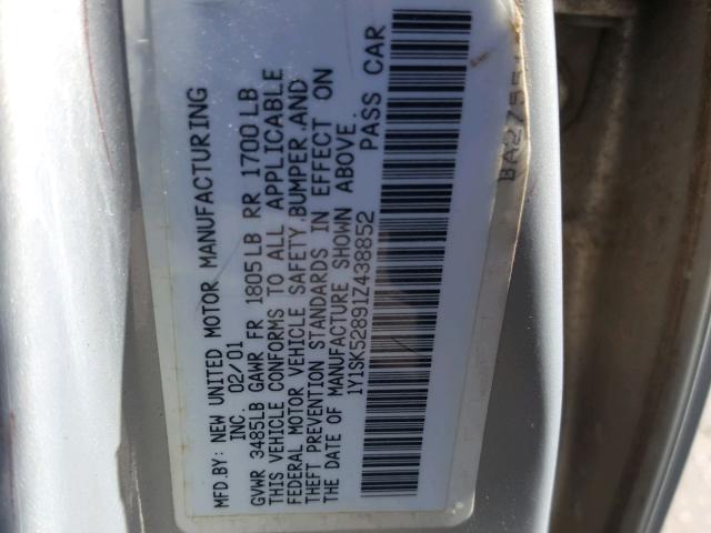 1Y1SK52891Z438852 - 2001 CHEVROLET GEO PRIZM 银色 照片 10