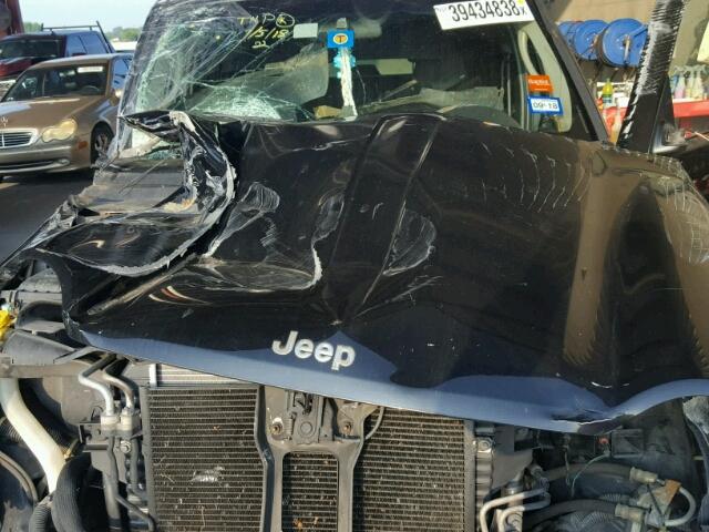 1J4GL38K53W625843 - 2003 JEEP LIBERTY RE BLACK photo 7