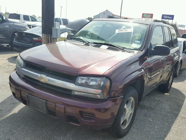 1GNDS13S562349075 - 2006 CHEVROLET TRAILBLAZE MAROON photo 2