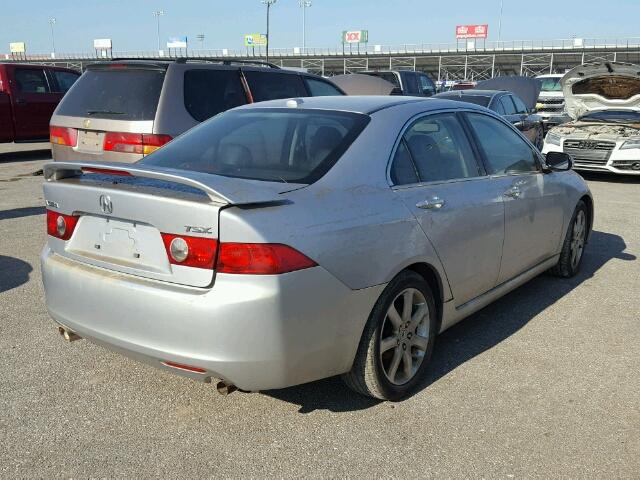 JH4CL96875C007831 - 2005 ACURA TSX SILVER photo 4