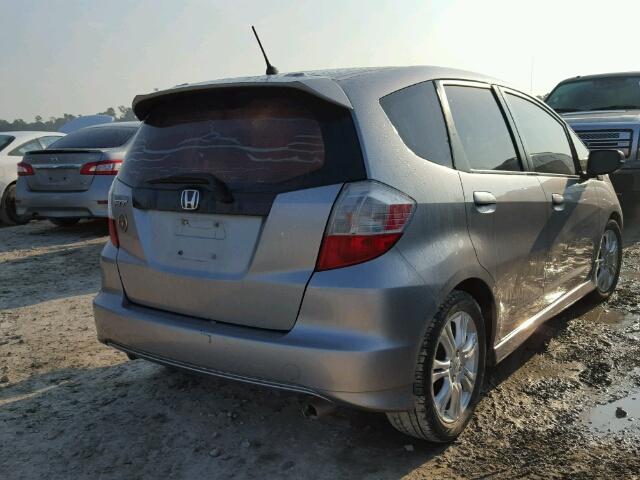 JHMGE88459S042797 - 2009 HONDA FIT SPORT GRAY photo 4