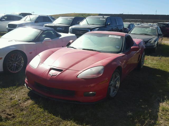 1G1YY26E185101789 - 2008 CHEVROLET CORVETTE RED photo 2