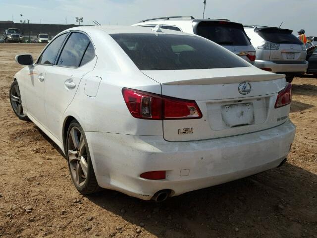 JTHBF5C23B2101010 - 2011 LEXUS IS WHITE photo 3