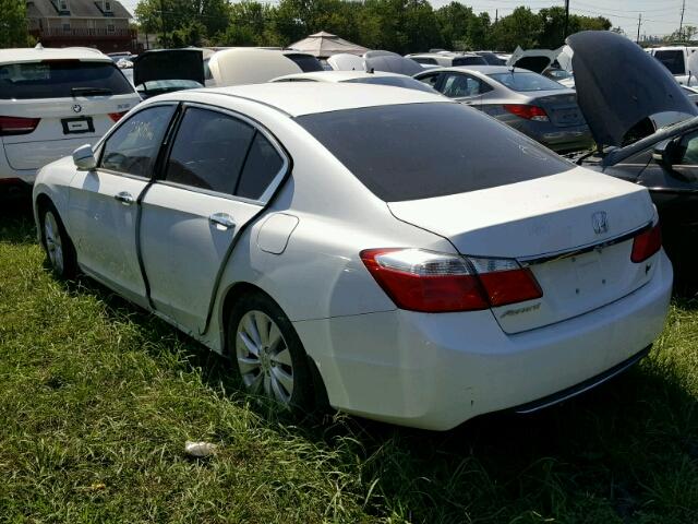 1HGCR2F76FA089452 - 2015 HONDA ACCORD WHITE photo 3