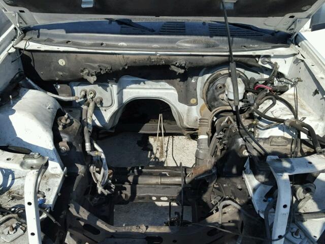 1GNES13H272151354 - 2007 CHEVROLET TRAILBLAZE WHITE photo 7