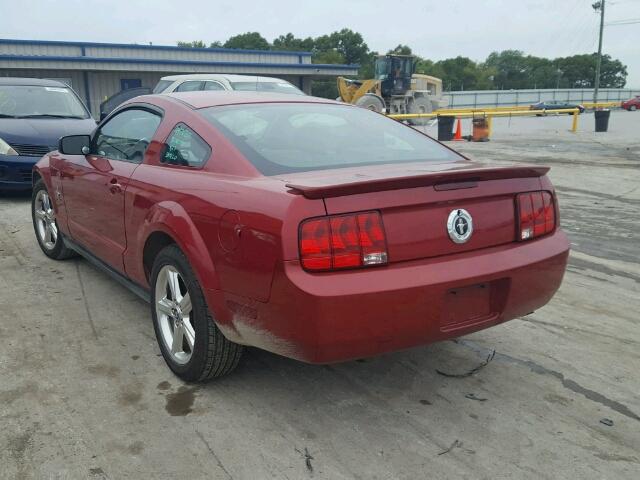 1ZVHT80N085111969 - 2008 FORD MUSTANG RED photo 3