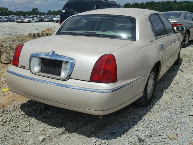 1LNHM82WX1Y729144 - 2001 LINCOLN TOWN CAR S TAN photo 4