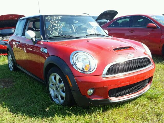 WMWMF73589TW87687 - 2009 MINI COOPER RED photo 1