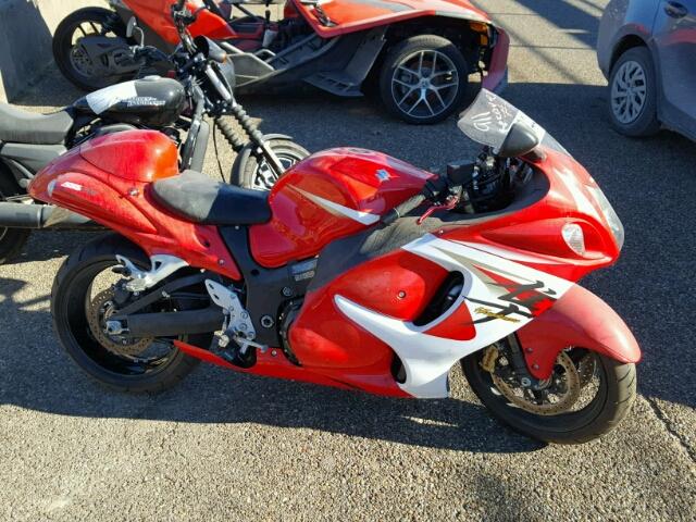 JS1GX72B4E2100481 - 2014 SUZUKI GSX1300 RA RED photo 9