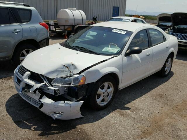 1B3EL46T35N591085 - 2005 DODGE STRATUS SX WHITE photo 2