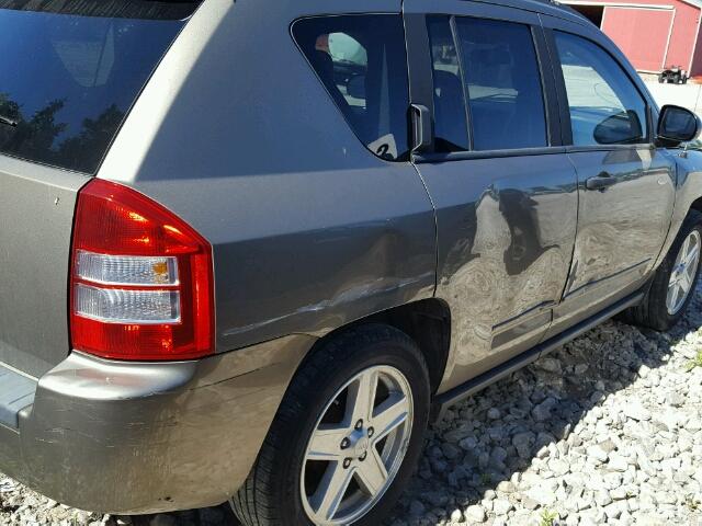 1J8FT47078D737109 - 2008 JEEP COMPASS SP GREEN photo 9