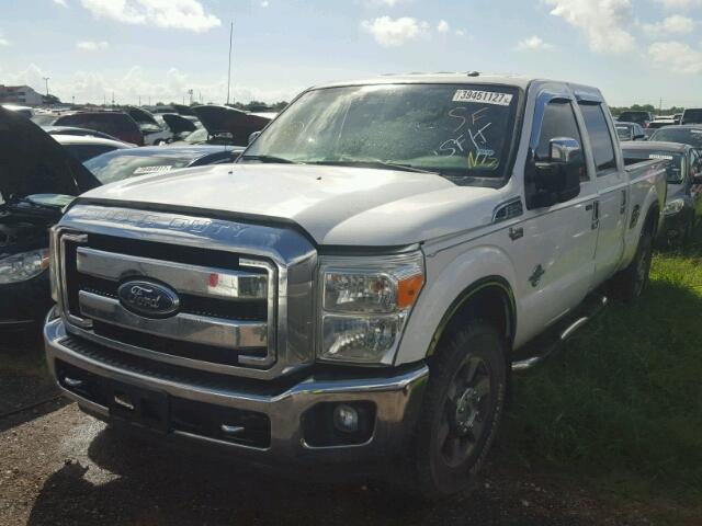 1FT7W2AT8BEB30311 - 2011 FORD F250 WHITE photo 2