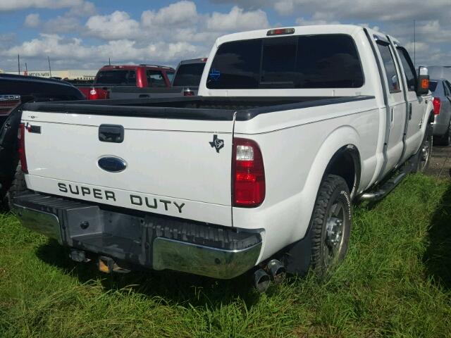 1FT7W2AT8BEB30311 - 2011 FORD F250 WHITE photo 4