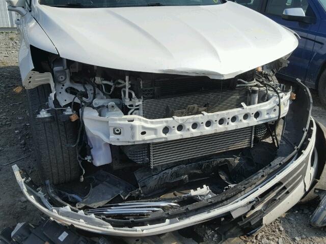 5LMTJ2AHXFUJ27715 - 2015 LINCOLN MKC 白色 照片 9