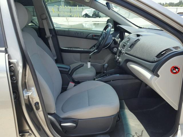 KNAFU4A20C5511802 - 2012 KIA FORTE EX ნაცრისფერი ფოტო 5