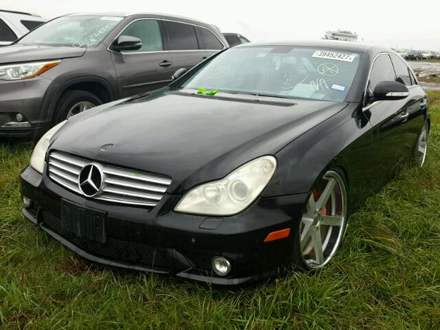 WDDDJ72X77A082627 - 2007 MERCEDES-BENZ CLS BLACK photo 2