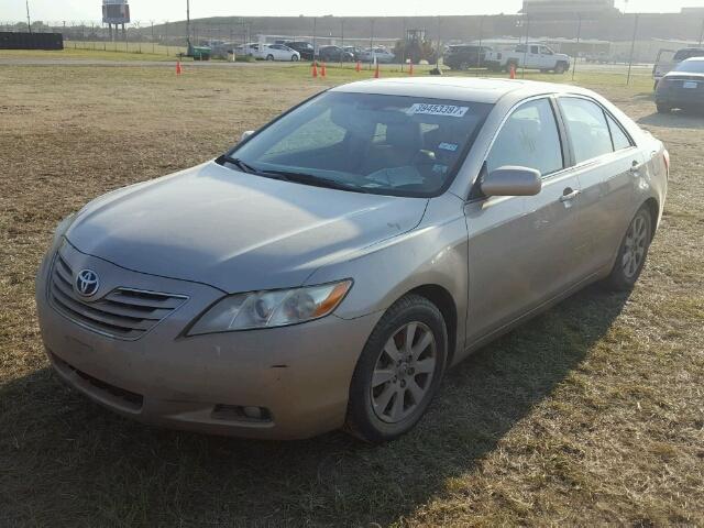 4T1BK46K38U569640 - 2008 TOYOTA CAMRY BEIGE photo 2