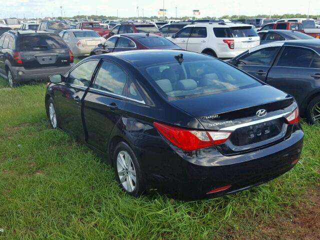 5NPEB4AC1BH155775 - 2011 HYUNDAI SONATA BLACK photo 3