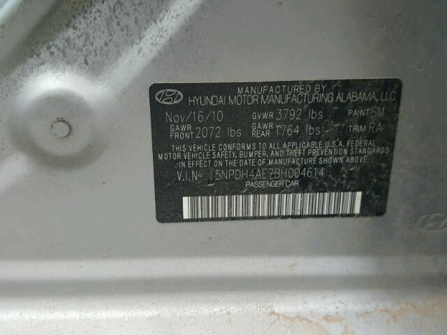 5NPDH4AE7BH004614 - 2011 HYUNDAI ELANTRA SILVER photo 10