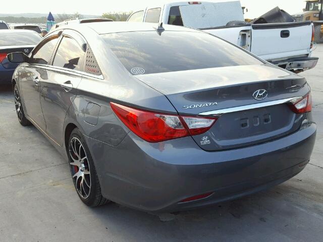 5NPEB4AC2DH563043 - 2013 HYUNDAI SONATA GLS GRAY photo 3