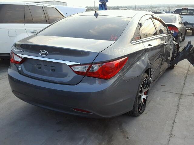 5NPEB4AC2DH563043 - 2013 HYUNDAI SONATA GLS GRAY photo 4