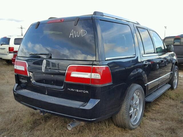 5LMFU27527LJ15647 - 2007 LINCOLN NAVIGATOR BLACK photo 4