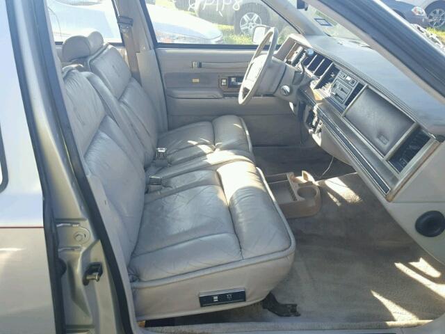 1LNCM83W0MY783954 - 1991 LINCOLN TOWN CAR C SILVER photo 5