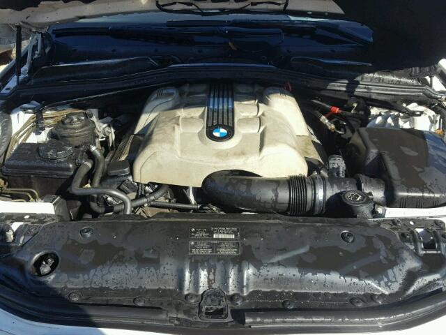 WBANB33555B116974 - 2005 BMW 545 I WHITE photo 7