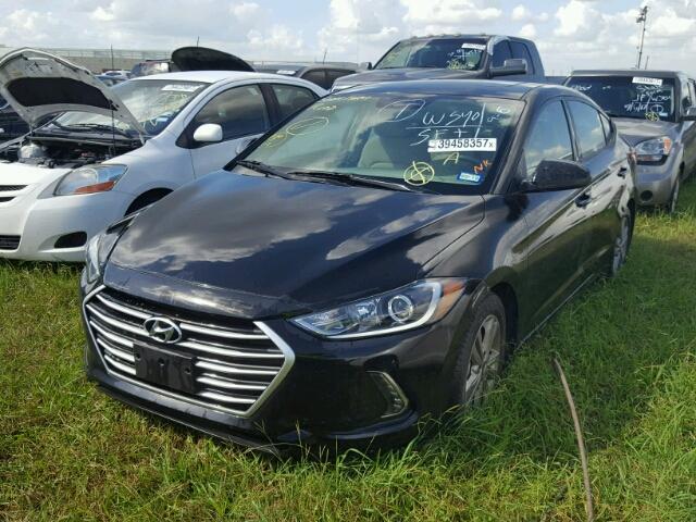 5NPD84LF2HH197513 - 2017 HYUNDAI ELANTRA BLACK photo 2