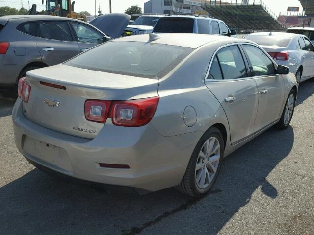 1G11F5SL2FF124308 - 2015 CHEVROLET MALIBU LTZ 奶油色 照片 4