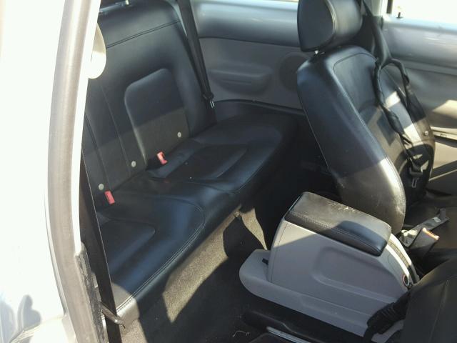 3VWCK31C35M416675 - 2005 VOLKSWAGEN NEW BEETLE 银色 照片 6
