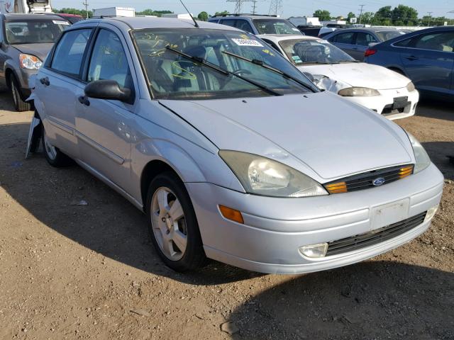 1FAFP38Z94W107986 - 2004 FORD FOCUS ZTS SILVER photo 1
