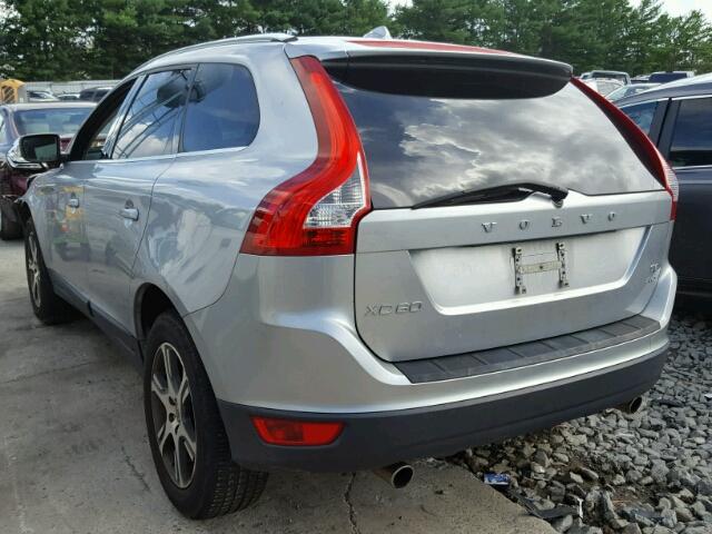 YV4902DZ1C2240479 - 2012 VOLVO XC60 T6 SILVER photo 3