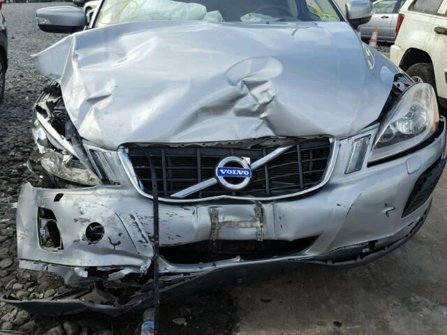 YV4902DZ1C2240479 - 2012 VOLVO XC60 T6 SILVER photo 9