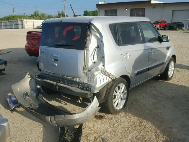 KNDJT2A60D7581488 - 2013 KIA SOUL + SILVER photo 4