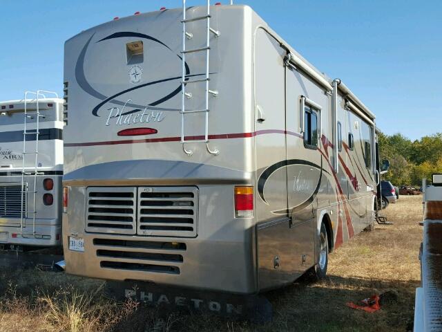 4UZAB2DC16CW24181 - 2006 FREIGHTLINER X LINE MOT GRAY photo 4