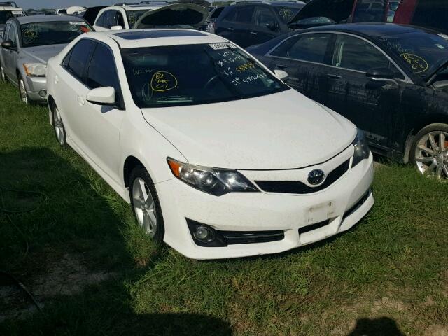 4T1BF1FK5CU588332 - 2012 TOYOTA CAMRY BASE WHITE photo 1