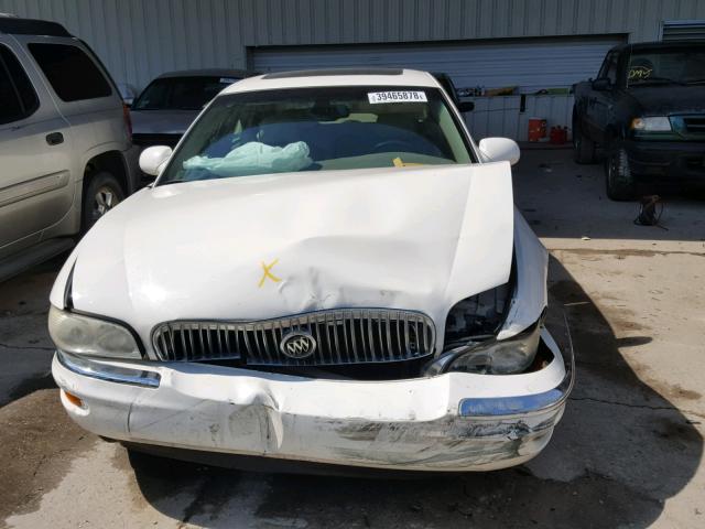 1G4CU541724143357 - 2002 BUICK PARK AVENU WHITE photo 9