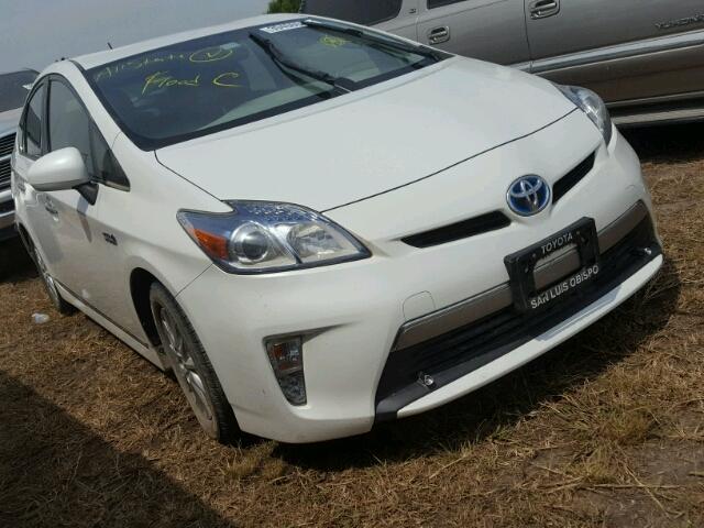 JTDKN3DP2E3057700 - 2014 TOYOTA PRIUS PLUG WHITE photo 1