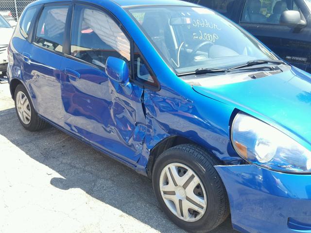 JHMGD38488S008664 - 2008 HONDA FIT BLUE photo 9