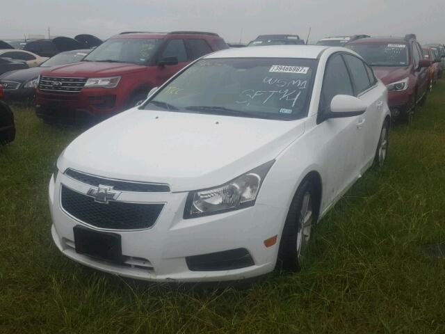 1G1PE5SBXD7289955 - 2013 CHEVROLET CRUZE WHITE photo 2