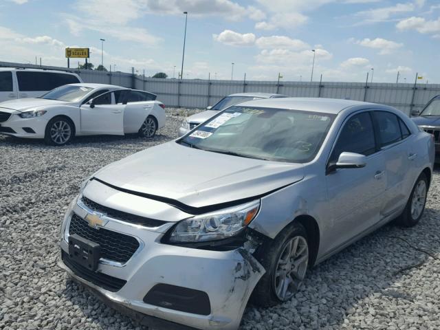 1G11C5SL1FF209178 - 2015 CHEVROLET MALIBU 1LT ვერცხლისფერი ფოტო 2