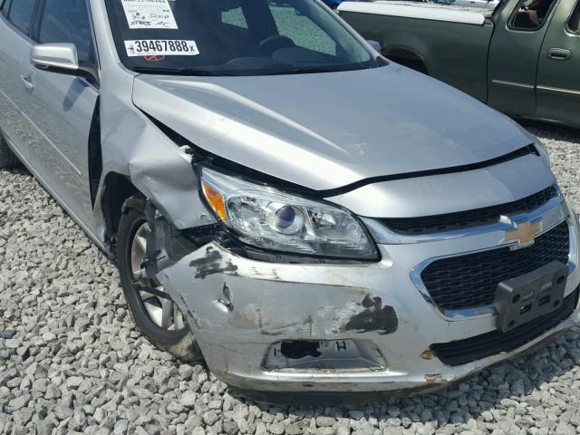 1G11C5SL1FF209178 - 2015 CHEVROLET MALIBU 1LT ვერცხლისფერი ფოტო 9