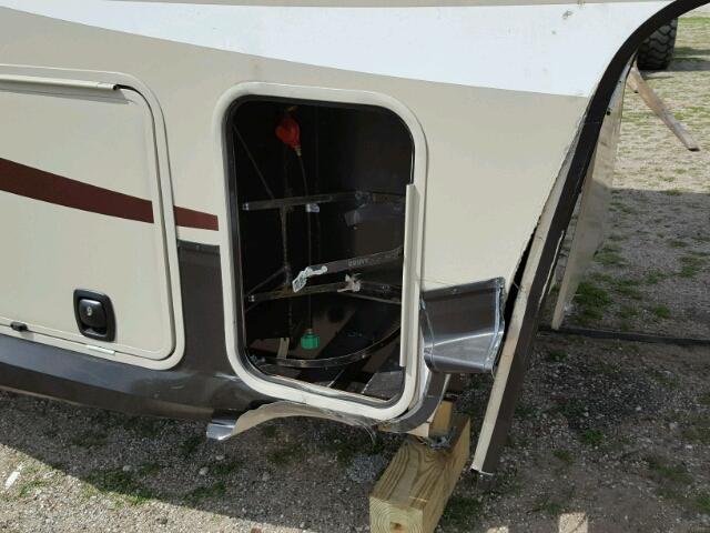 573FR3825J3313822 - 2018 GRAN REFLECTION TAN photo 9