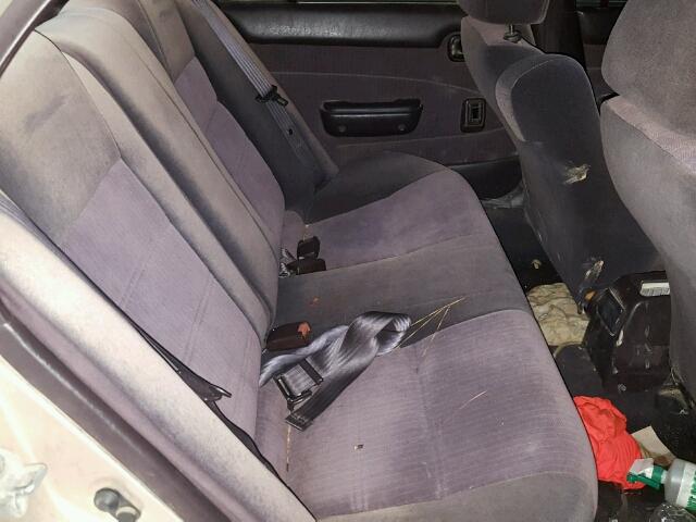 1NXAE00B7SZ276433 - 1995 TOYOTA COROLLA LE 棕色 照片 6