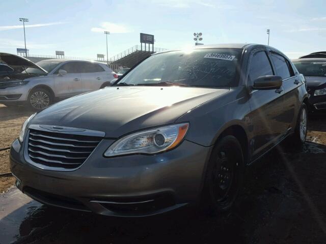 1C3CCBAB4CN105460 - 2012 CHRYSLER 200 LX GRAY photo 2